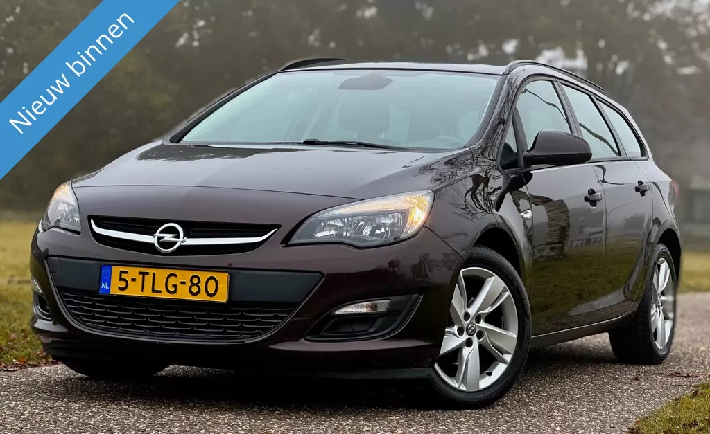 Opel Astra Sports Tourer 1.4 Turbo 2014| Airco| Trekhaak| Rijklaar!!!