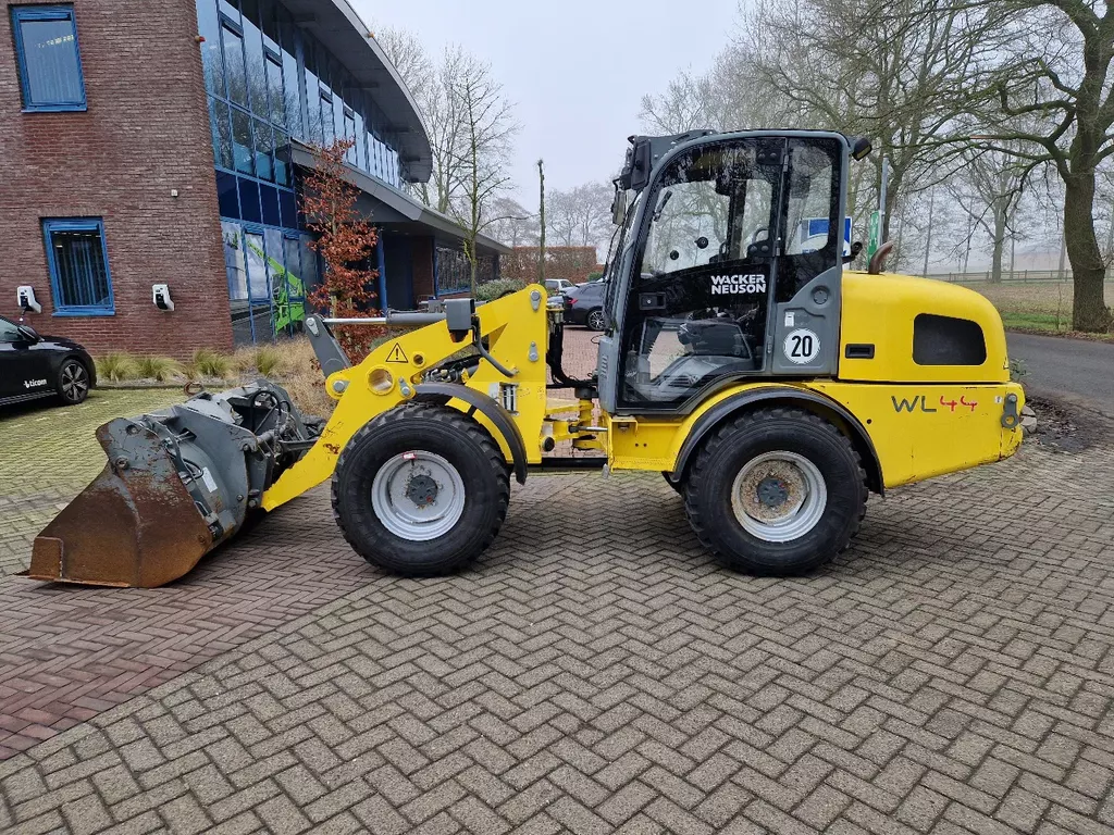 Neuson WACKER WL 44