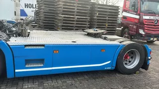 Scania SIDE-SKIRT + ALUMINIUM PLATEN + SPATBORDEN + LED LAMPEN