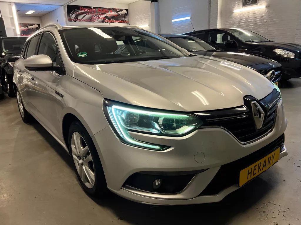 Renault M&eacute;gane Estate 1.5 dCi Limited Navi Led Automaat Bj-17