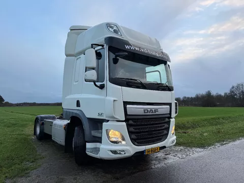 DAF 400 CF Spacecab