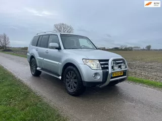 Mitsubishi Pajero 3.2 DI-D Invite Panel Van