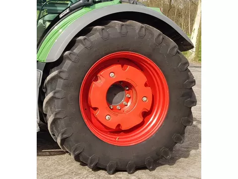 Fendt Wielgewichten 2x 300kg