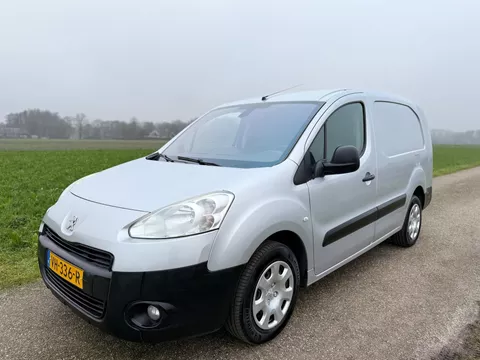 Peugeot Partner 122 1.6 e-HDI L2 XR AIRCO / ELEC PAKKET / NAP