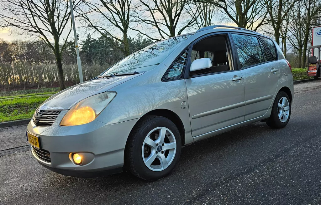 Toyota Corolla Verso 1.8 VVT-i LPG G3 ! Automaat ! 147.161 KM ! NL Auto