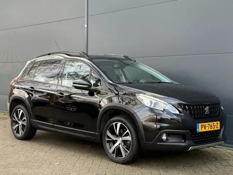 Peugeot 2008 1.2 PureTech GT-line TREKHAAK | PDC | PANO | NAVI | NWE APK