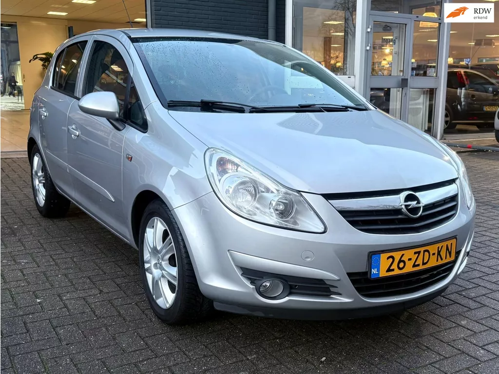 Opel Corsa 1.4-16V Enjoy