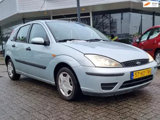 Ford Focus 1.6-16V Cool Edition