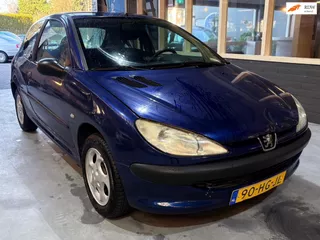 Peugeot 206 1.1 XR