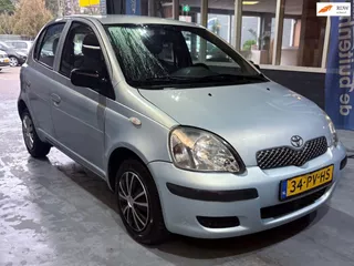 Toyota Yaris 1.0 VVT-i Idols