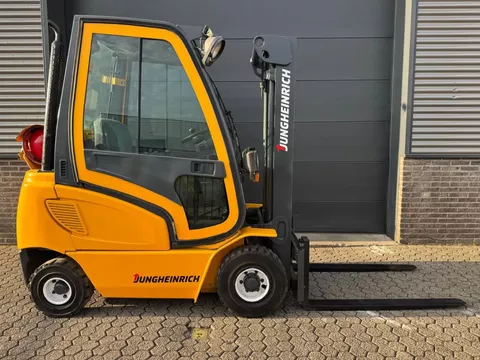 Jungheinrich TFG 20AF 2 ton LPG heftruck
