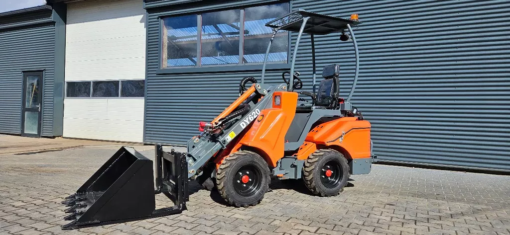 Wolf TAIAN DY 620 mini shovel NIEUW!
