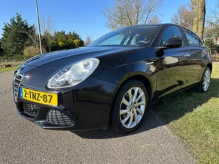 Alfa Romeo Giulietta 1.6 JTDm|nw D-riem|rijdt super