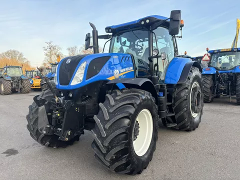 NEW HOLLAND T7.270 AC Stage V