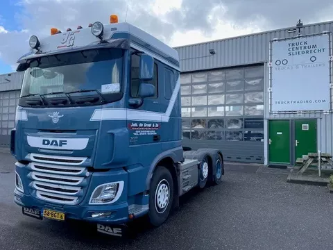 DAF XF 460 manual,handgeschakeld,6X2,twinsteer, voorloopas.