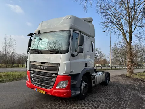 DAF 400 CF Spacecab