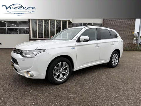 Mitsubishi Outlander 2.0 HYBRID Dak l Trekhaak l Camera