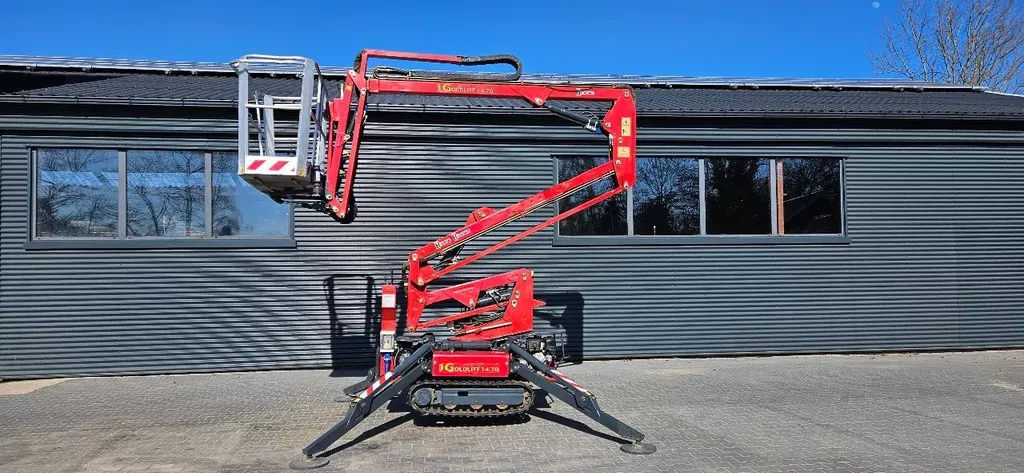 Hinowa 14.70  gold lift