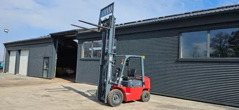 Wolf VTDD 25 PLUS POWER 2.5 T heftruck