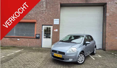 Fiat Grande Punto 1.4 Edizione Blue &amp; Me NAP 3e eigenaar Airco Cruise Trekhaak Distri APK
