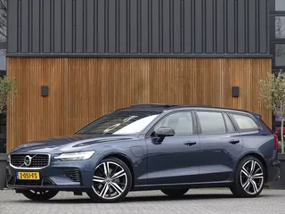 Volvo V60 T8 390PK AWD / R-Design / B&amp;W / LED