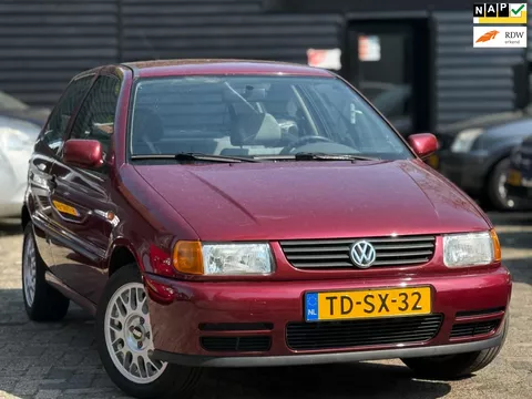 Volkswagen Polo 1.4|AUTOMAAT|NIEUWE APK Volkswagen Polo 1.4|AUTOMAAT|NIEUWE APK