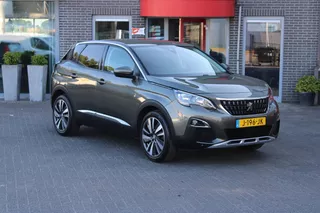 Peugeot 3008 1.2 PureTech Blue L. Premium Trekhaak/Camera/Navi