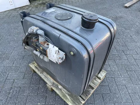 Diverse HYVA HYDRAULIC TANK 200 LTR (50X70X65 CM)
