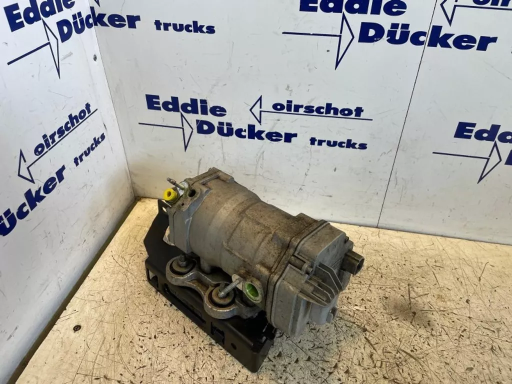 DAF 2294985 / 2337982 AIRCOCOMPRESSOR