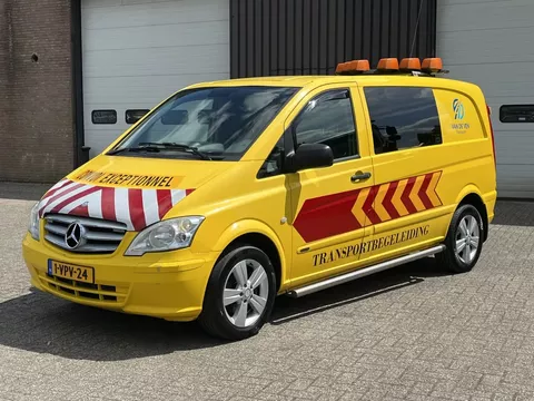 Mercedes-Benz Vito 110 CDI 320 / Airco / Handgeschakeld / CC / Begeleidingswagen