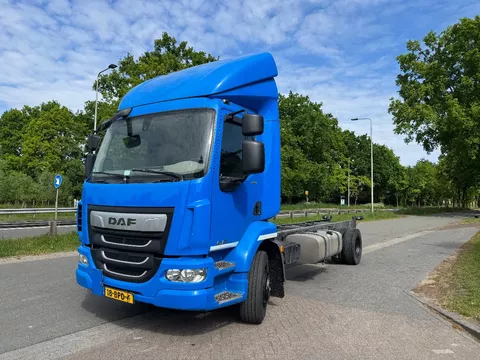 DAF LF 180 Chassis cabine 14000kg totaal
