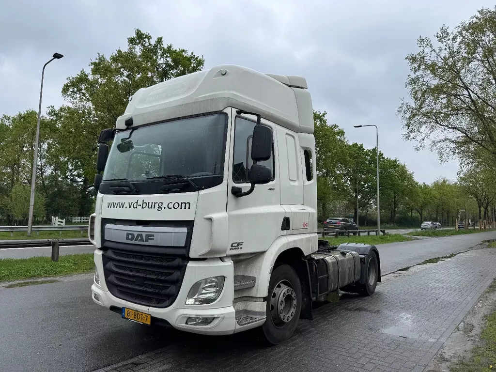 DAF 400 CF