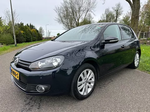 Volkswagen GOLF 1.2tsi Style|dsg|pdc|stoelverwarming