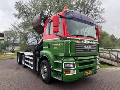 MAN TGA 26.360 6 X 6 Handgeschakeld met HMF Z Kraan