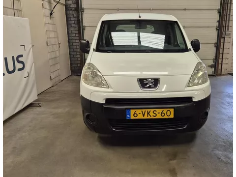 Peugeot Partner 120 1.6 HDI L1 XT NAP 3e eigenaar PDC Airco Trekhaak APK