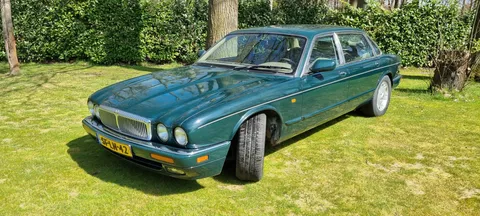 Daimler Double-Six DAIMLER LWB
