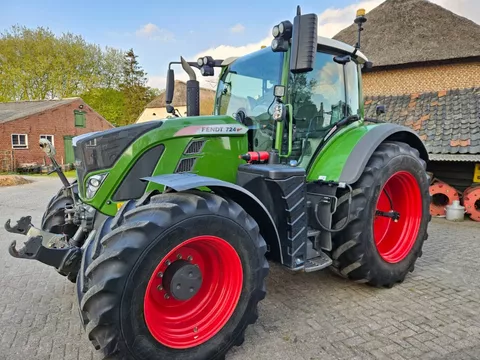 Fendt 724 S4 Profi Plus (718 720 722 )