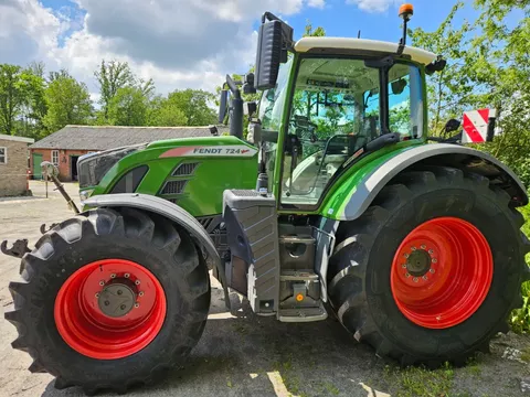 Fendt 724 S4 Profi Plus