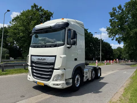 DAF XF480 6 X 2 Spacecab