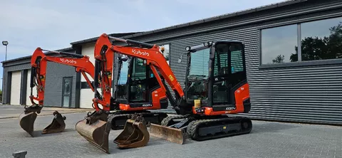 Kubota KX027-4