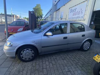 Opel Astra 1.6-16V Pearl