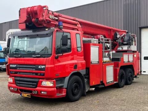 DAF CF 75-360 / Hilton hoogwerker 34 mtr / Only 157.863 KM / Brandweer / Waterkanon / NL Truck