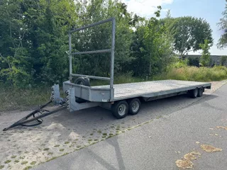 Veldhuizen 4 ass aanhangwagen  APK 8-2026