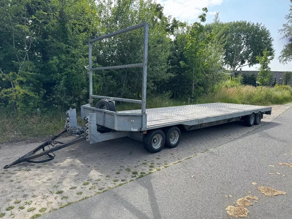 Veldhuizen 4 ass aanhangwagen  APK 8-2026