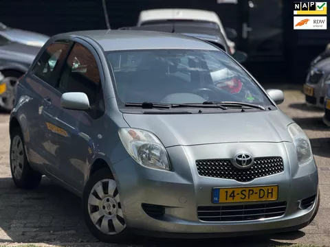 Toyota Yaris 1.3 VVTi|Airco|Centr-Verg| Toyota Yaris 1.3 VVTi|Airco|Centr-Verg|