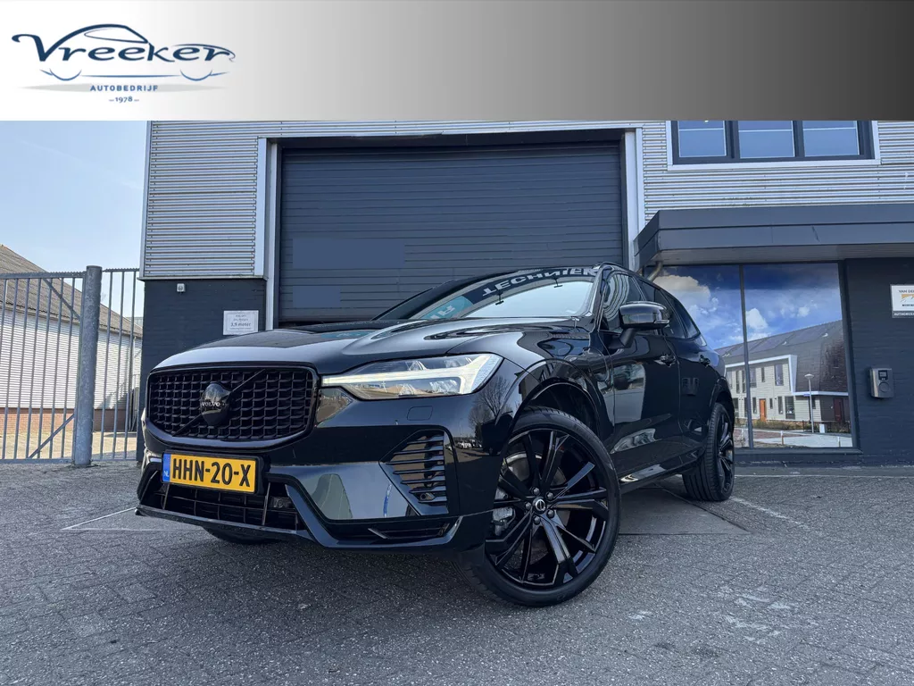 Volvo XC60 2.0 T6 Plug-in hybrid AWD Plus Black Edition trekhaak l Pano l rijklaarprijs