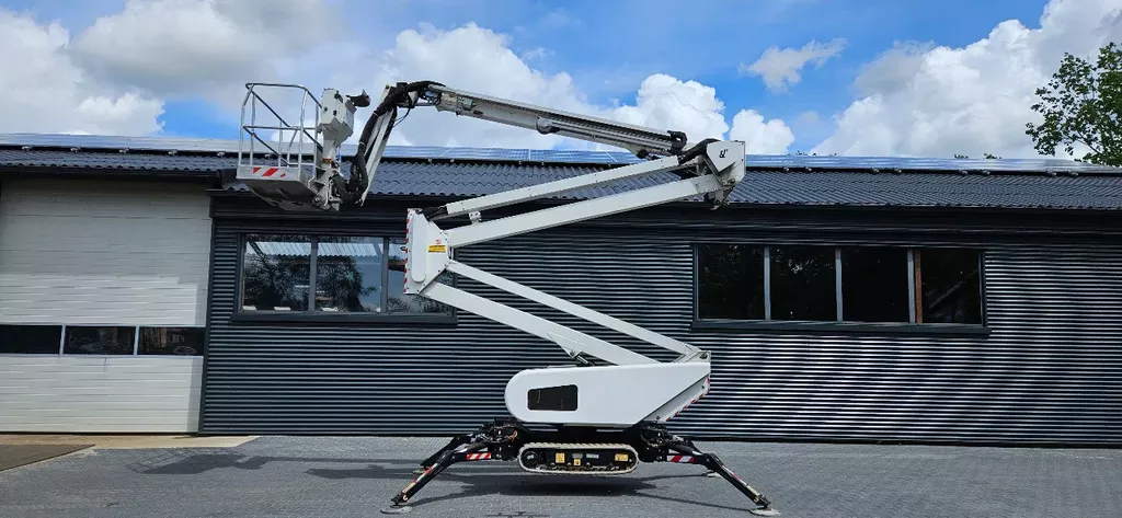 Hinowa Oil en steel 1800 evo spin hoogwerker
