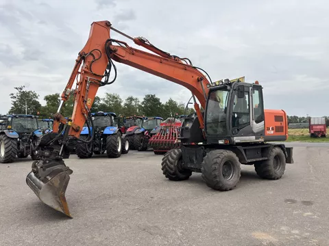 Hitachi ZX140W