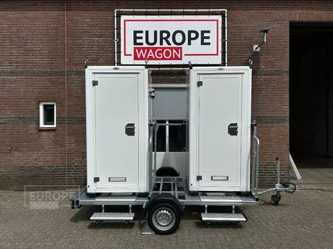 GLOBAL Aanhanger met toiletten UNIEK geisoleerde toiletten met verlichting DUITSE KWALITEIT 750kg aanhangwagen
