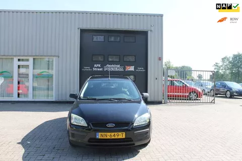 Ford Focus Wagon 1.6-16V Trend Ford Focus Wagon 1.6-16V Trend